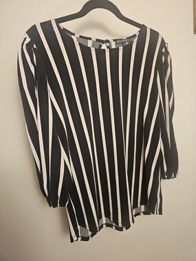 Adrianna Papell Black and White Striped Women's Blouse